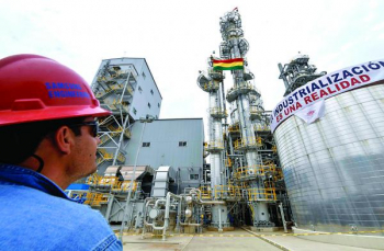 Adjudicarán en noviembre dos nuevas plantas petroquímica