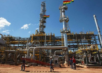 Bolivia renegocia con Argentina para modificar adenda de contrato de gas natural