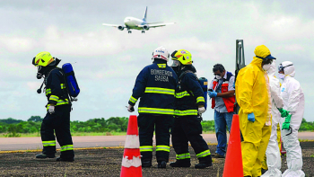 El plan de evacuación en los aeropuertos demanda 40 minutos