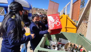 Envibol promueve “Concurso de Reciclaje de botellas” con estudiantes de sexto de secundaria de Sucre