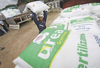 YPFB baja $US 20 al costo de la urea para el agro