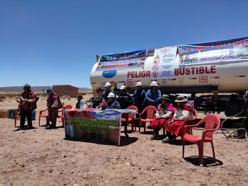 YPFB entrega más de 314.000 litros de combustibles para siembra de quinua en Oruro y Potosí
