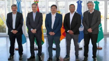 Argentina Y-TEC firma acuerdo con boliviana YLB por baterías de litio