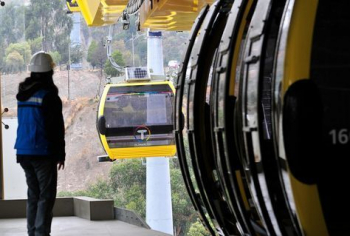 Inauguran II Congreso Internacional de Transporte por Cable Urbano en La Paz