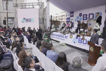 Arce inaugura agencia del BDP y dice que es “la muestra clara” de que no hay crisis en Bolivia
