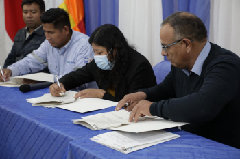Papelbol proveerá 150 toneladas de papel ecológico al periódico El País de Tarija