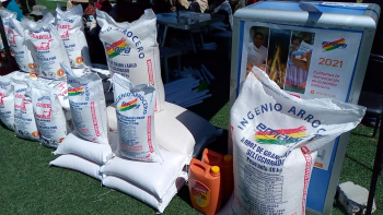 Emapa regala Bs 50 en la compra de arroz seleccionado a las familias paceñas